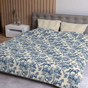 Horse Toile Duvet Cover French Country Bedding, Blue and White Horse Print Duvet Elegant Farmhouse Bedroom Set, Equestrian Housewarming Gift