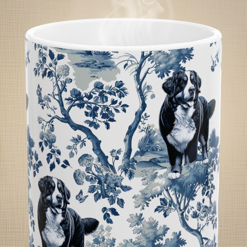 Berner sennenhundmugg Berner blå och vit toilemugg elegant hundälskare present Berner mamma kaffekopp fransk lantlig stil retro blommig bild 3