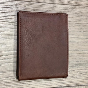 Couro genuíno feito à mão, carteira fina masculina dobrável, artigo nº 1069, 6 a 8 compartimentos para cartões, 2 compartimentos para notas, 2 bolsos deslizantes, RFID, com embalagem em caixa