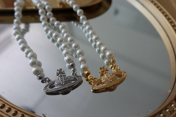 VW Vivienne Mini Bas Relief Choker Orb 