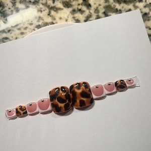 Leopard Fantasy Press On Toes, Animal Print Toe Nails, Summer Press On Toes, Safari Glue On Nails, False French Tip Glue On Toe Nails