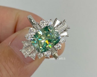 2.0 CT Green Elongated Cushion Moissanite Engagement Ring Starburst Wedding Ring 18K White Gold Ring Unique Classic Anniversary Ring Gift