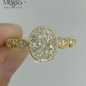 2.10 CT Oval Cut Moissanite Diamond Engagement Ring 18K Gold Ring Vintage Art-Deco Wedding Ring Unique Best Promise Ring Beautiful Gift