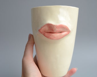Ceramic vase, flower vase, interior vase, white, lip design