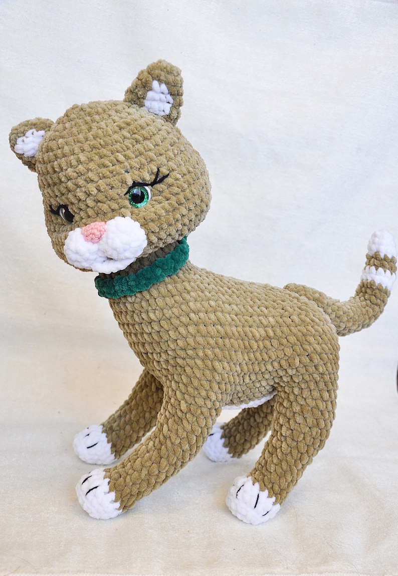 Stella the Cat PDF Amigurumi Pattern Large Stuffed Cat Animal Toy and Decor With 360 Degree Moving Head image 4