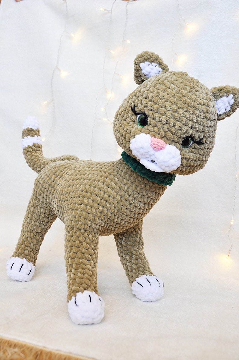 Stella the Cat PDF Amigurumi Pattern Large Stuffed Cat Animal Toy and Decor With 360 Degree Moving Head image 2