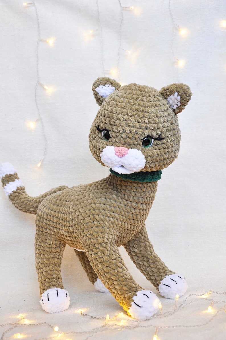 Stella the Cat PDF Amigurumi Pattern Large Stuffed Cat Animal Toy and Decor With 360 Degree Moving Head image 5