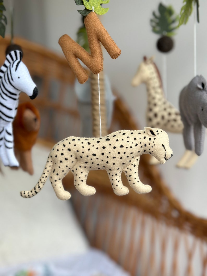 Safari Baby mobile, nursery mobile Giraffe, Zebra, Lion, Rhino, Elephant, Cheetah, Africa mobile, Jungle mobile nursery, Palm mobile zdjęcie 7