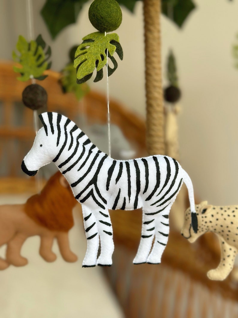 Safari Baby mobile, nursery mobile Giraffe, Zebra, Lion, Rhino, Elephant, Cheetah, Africa mobile, Jungle mobile nursery, Palm mobile zdjęcie 4