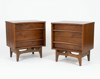 Young Manufacturing Vintage Concave Top Mid Century Modern Pair of Nightstands c. 1960s
