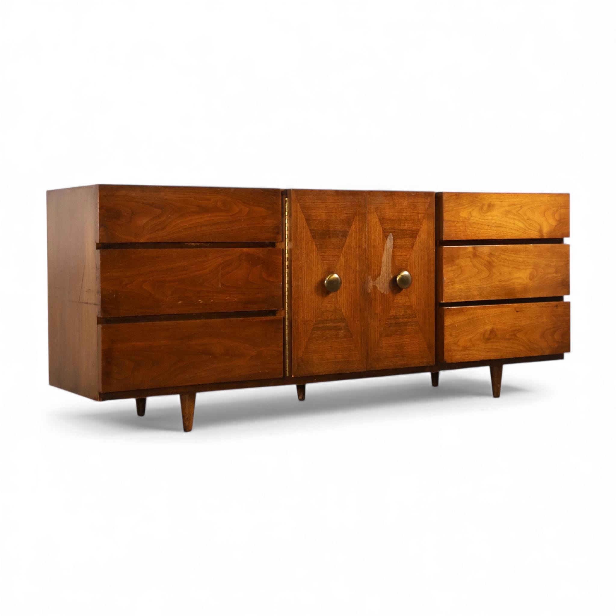American of Martinsville Vintage Mid Century Modern 9 Drawer Lowboy Dresser C. 1960s - Etsy American of Martinsville Vintage Mid Century Modern 9 Drawer Lowboy Dresser C. 1960s - Etsy