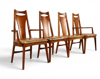 Young Manufacturing Vintage Mid Century Modern Set of 4 Dining Chairs c. 1960s