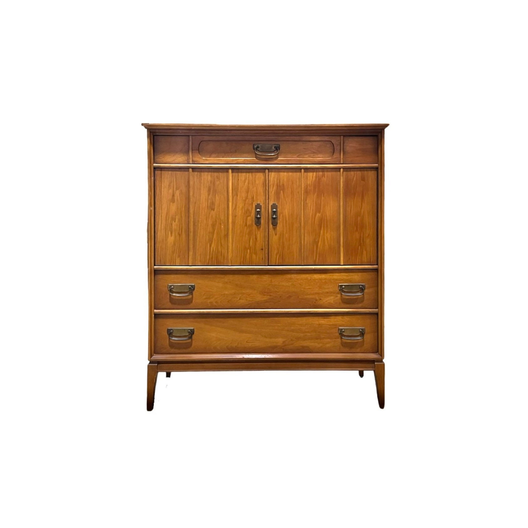 Thomasville 2024 dresser vintage