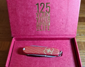 Couteau suisse Victorinox 125 ans VT 0.6223.J09 édition limitée