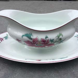 Limoges Bernardaud sauce boat.