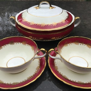 Aynsley Rutland set of serving dish and 2 soup cups.