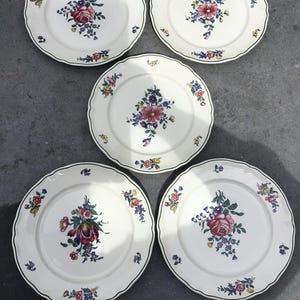 Villeroy & Boch Alt Strassburg, set of 5 breakfast plates.