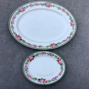 Mappin & Webb set of 2 serving dishes.