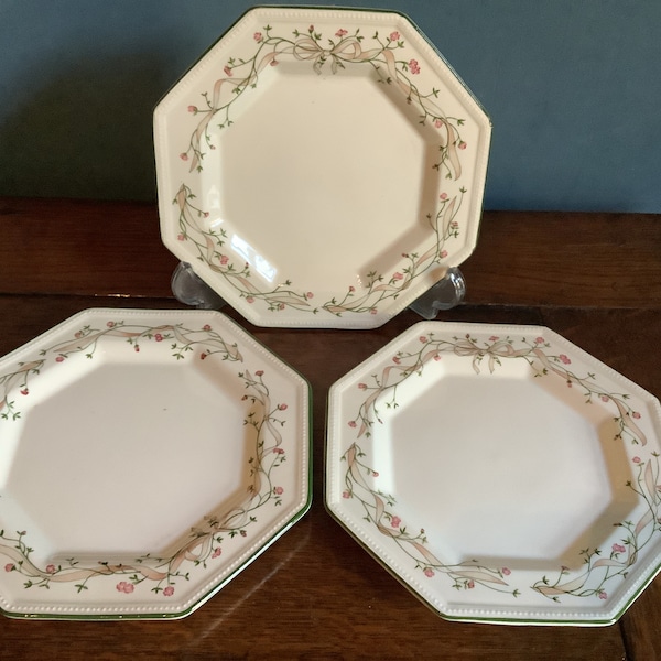 Johnson Brothers set of 3 dessert plates.