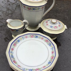 Limoges Bernardaud & Co set of 7 items.