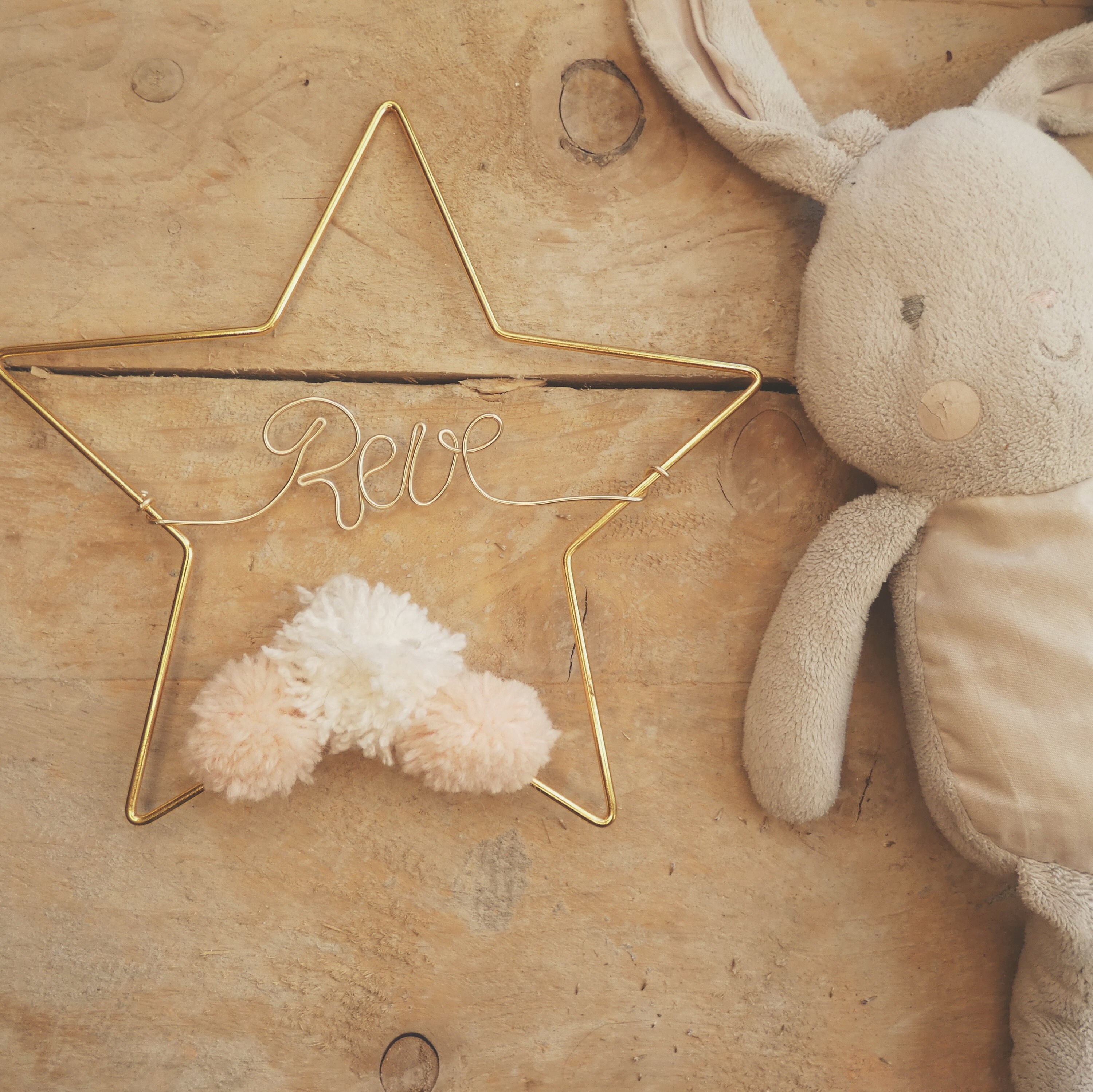 Etoile ou Lune à Personnaliser avec Prénom Mot Doux - Idéal Cadeau Naissance