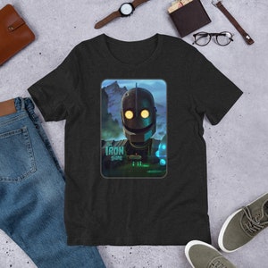 Shirt - The Iron Giant, film di fantascienza d'animazione americano del 1999 della Warner Bros. Basato sul romanzo del 1968 di Ted Hughes. V4