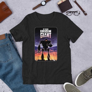 Shirt - The Iron Giant, film di fantascienza d'animazione americano del 1999 della Warner Bros. Basato sul romanzo del 1968 di Ted Hughes. V1