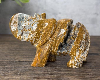 Talla de elefante de jaspe oceánico burbuja drusa/vena octava: figura de animal de cristal curativo