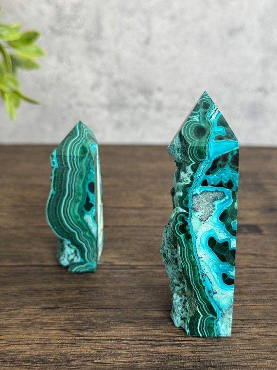 Chrysocolla Malachite Point: Half-Polished Crystal Healing Decor