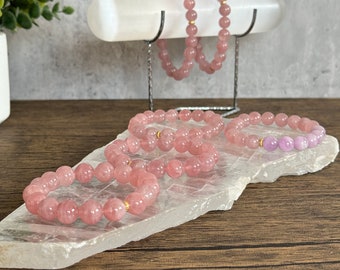 Pulsera de cuarzo rosa – Detalles en oro de 18k, piedra natural para el amor