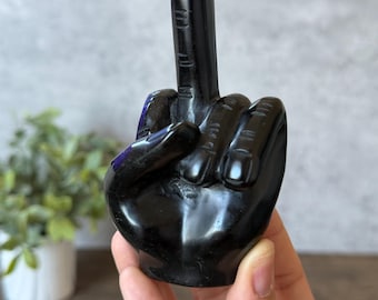 Dedo medio de obsidiana negra / Tallado en cristal pulido, decoración llamativa