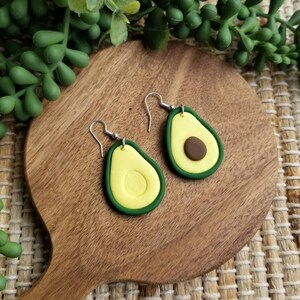 Avocado earrings, lightweight earrings,  food earrings, polymer clay earrings,  veggies, avocado, gifts for her, unique earrings
