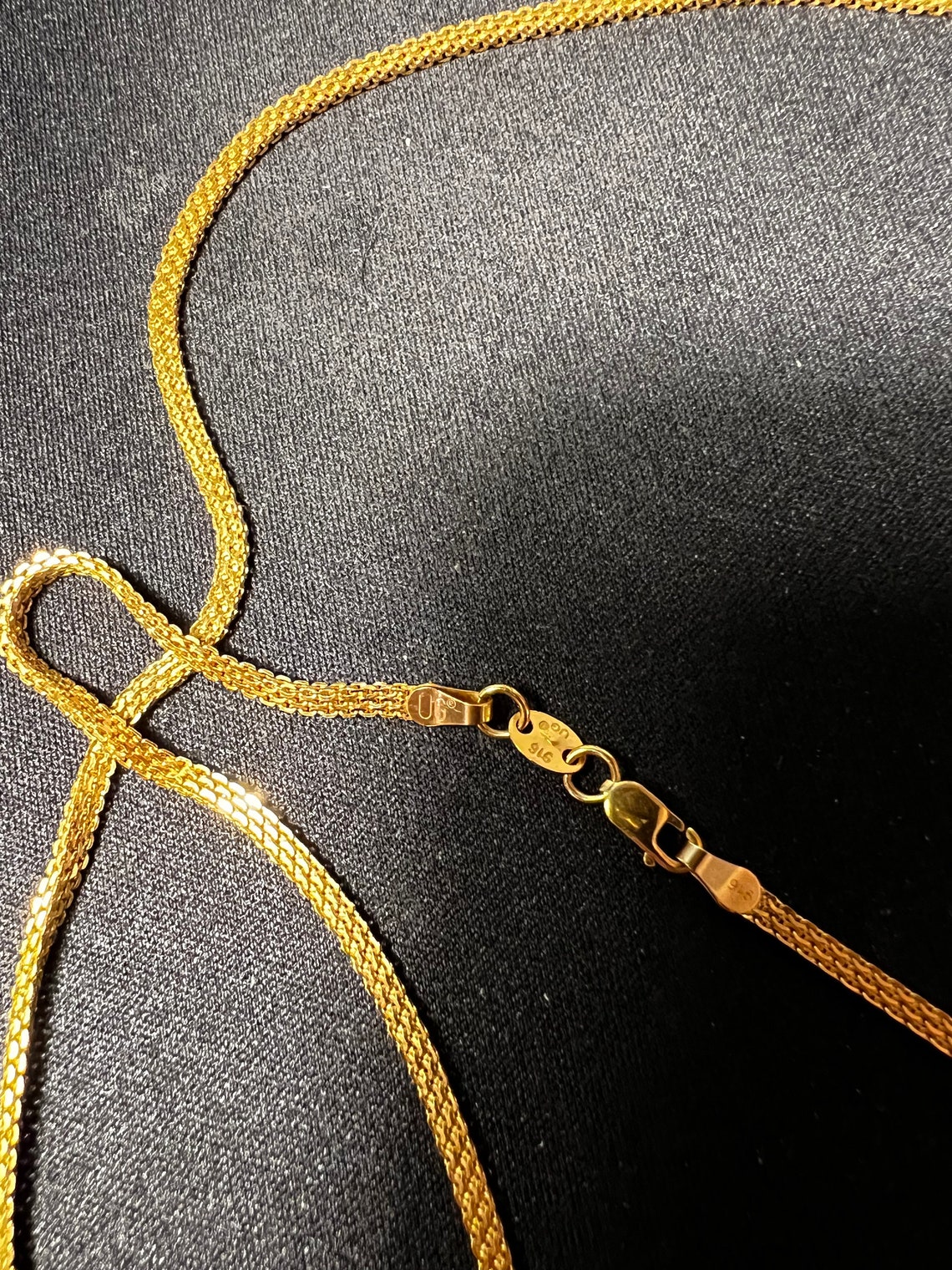 Luxurious Unisex 22K Gold Chain - 22 Inches - Timeless Elegance ...