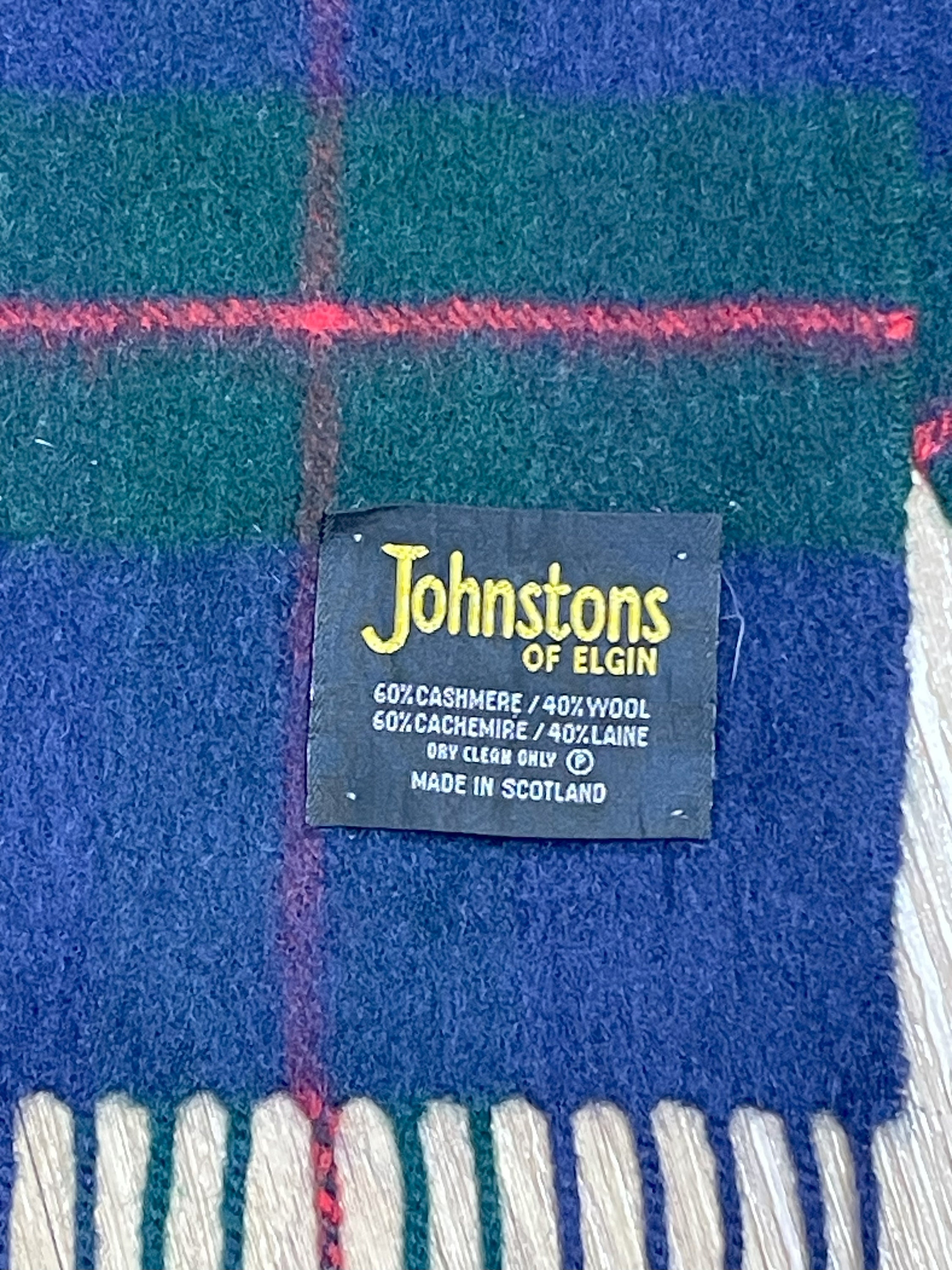 DEFECT - Vintage Johnstons of Elgin Scarf / Muffler / Warm