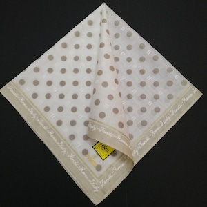 Pañuelo Fendi vintage, accesorios de bandana Fendi, cuadrado de bolsillo Fendi, bufanda Fendi, bufanda de cuello Fendi, bufanda Fendi Babushka