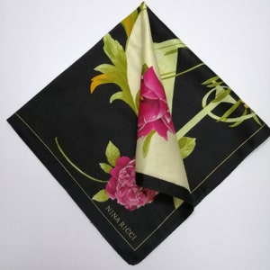 Vintage Nina Ricci Taschentuch, Nina Ricci Bandana Accessoires, Nina Ricci Einstecktuch, Nina Ricci Halstuch, Nina Ricci Babuschka Schal