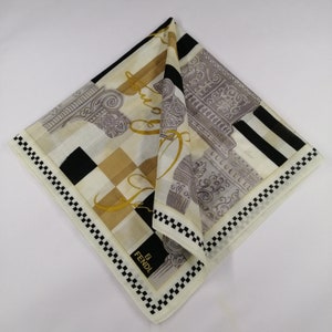 Pañuelo Fendi vintage, accesorios de bandana Fendi, cuadrado de bolsillo Fendi, bufanda Fendi, bufanda de cuello Fendi, bufanda Fendi Babushka
