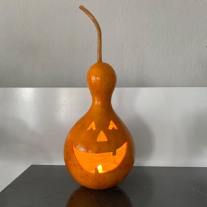 halloween pumpkin light ,candle holder battery powered ,candelabra trinket pumpkin ,spooky pumpkin lantern,handcrafted lighting