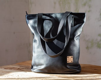 Classic leather tote bag, leather purse, minimalist tote, shoulder bag