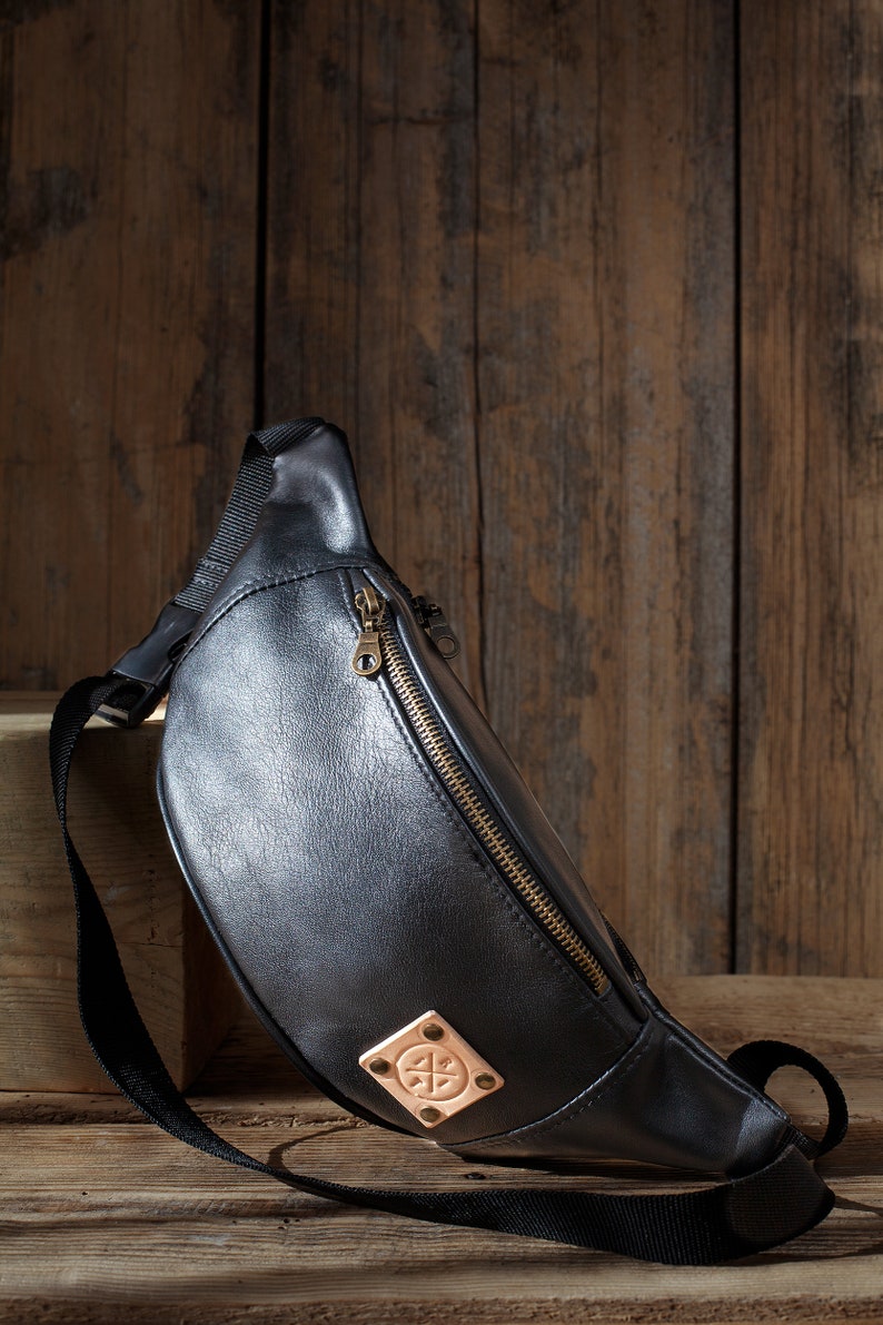 Leather fanny pack crossbody bag belt bag sling bag image 4
