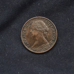 Quality Victoria *1864* Farthing GEF - Young Head / British Coins