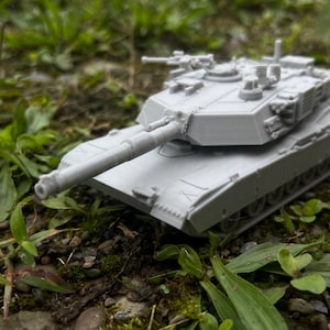M1A2 SEP V1, Modern warfare, Tabletop terrain, WW2, Modern tank,