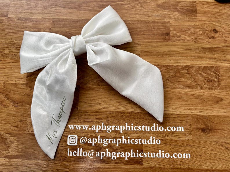 Personalised Wedding Bow, Custom Name Hair Bow Clip, Bride to be Hair Bow, Hen Favour, Bridal Party Hair Clip Bow Gift image 8
