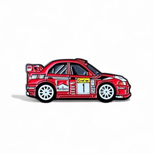 Mitsubishi Lancer Evo VI WRC Enamel Pin – Tommi Mäkinen Rally Car Collectible – JDM Motorsport Gift