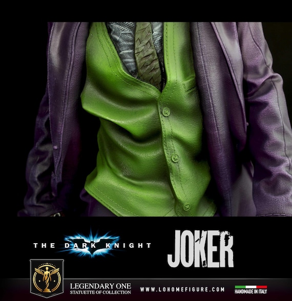 ジョーカーのコレクターズスタチューファンアート、ダークナイトの