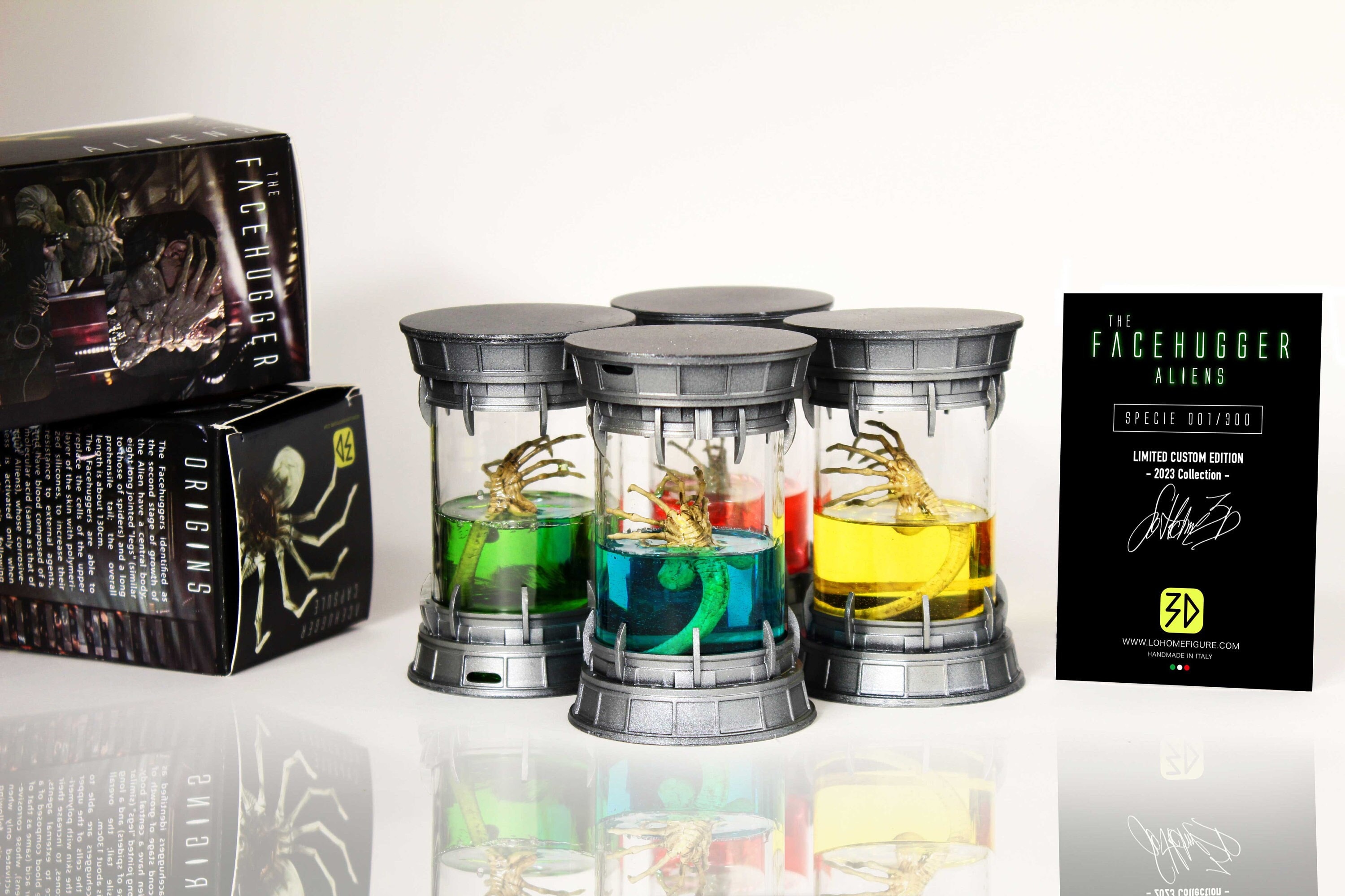 ALIEN エイリアン　フェイスハガー フィギュア　標本　 培養器　ガラス製 ALIEN エイリアン フェイスハガー フィギュア 標本 培養器