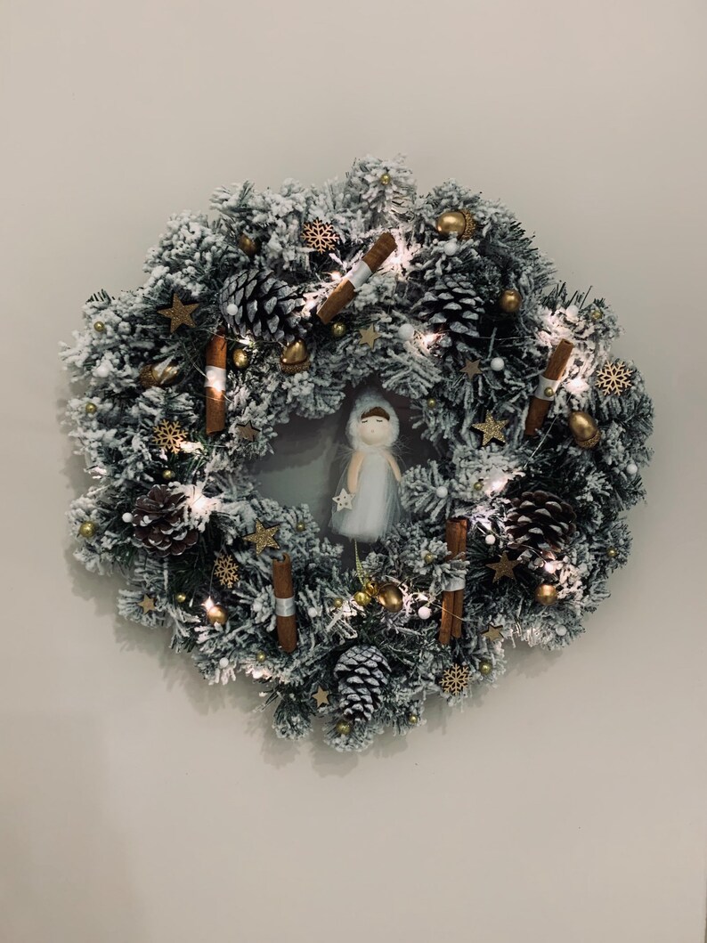 white Christmas wreath image 2