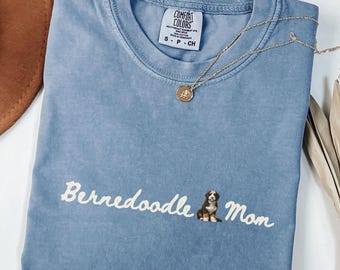 Bernedoodle Comfort Colors® Shirt, Minimalist Berne Doodle Dog Mom T-Shirt, Gift For Doodle Dog Mama, Mother Day Dog Lover Gift Tee
