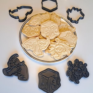 D&D (Dungeons and Dragons) Cookie Stamps and Cookie Cutters