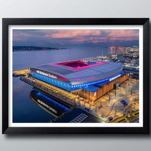 Presentes do Everton, Estádio Hill Dickinson, Bramley Moore Dock, Impressão emoldurada. Artigos de recordação do clube de futebol, pôster de arte para parede, Merseyside, Os Toffees.